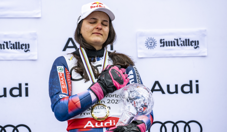 Zrinka Ljutić u društvu Kostelićevih: Hrvatska ima novi slalomski globus!