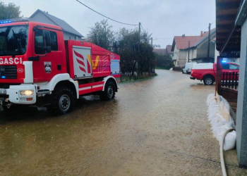 Velika kiša uzrokuje probleme u Hrvatskoj: Na teren je izašlo 45 vatrogasnih vozila