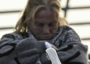 Jak potres pogodio Napulj, stanovnici noć proveli na ulicama