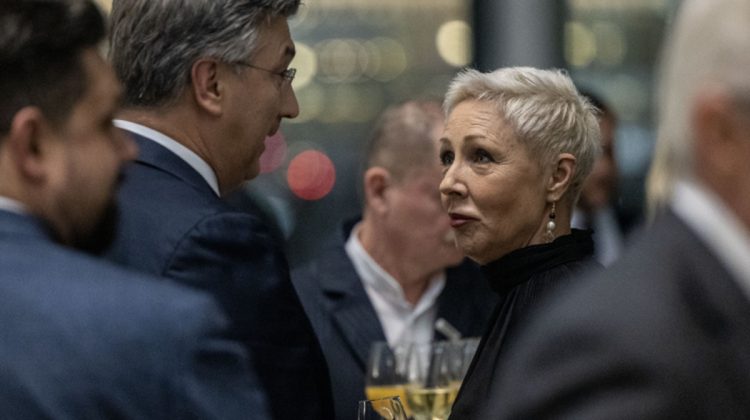 Aleksandar Vučić iznenada opozvao veleposlanicu Srbije u Hrvatskoj Jelenu Milić