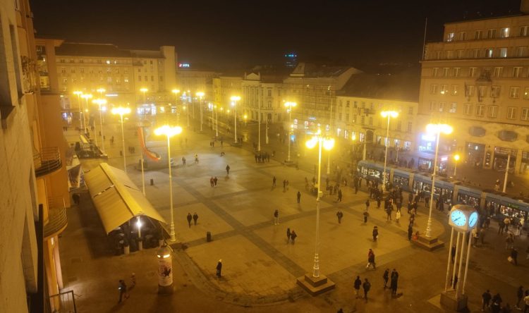 Borba za tamno nebo: Struka protiv prekomjerne rasvjete u Zagrebu