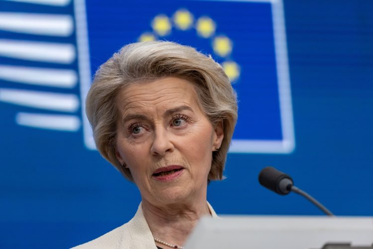 Von der Leyen: Trump je ugrozio svjetsku stabilnost – EU neće šutjeti