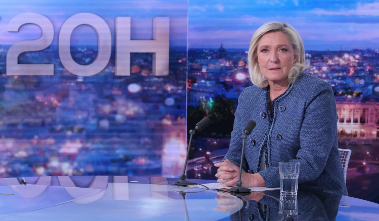 Trump kritizira zabranu Le Pen: ‘Živimo demokraciju’