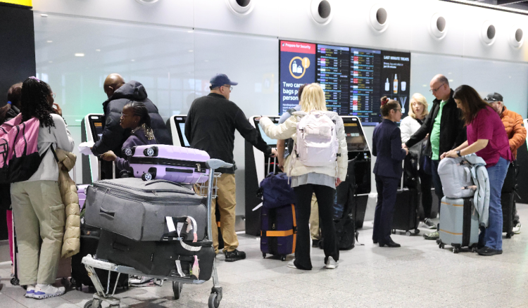 Europski državljani od srijede moraju imati digitalnu propusnicu za ulazak u Veliku Britaniju