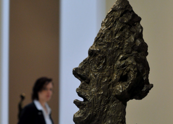 Skulptura na držabi u New Yorku bit će prodana za 70 ili više milijuna dolara