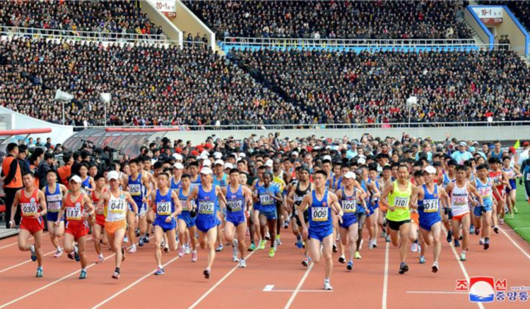 Sjeverna Koreja održala međunarodni maraton i nakon 6 godina ugostila strane sportaše
