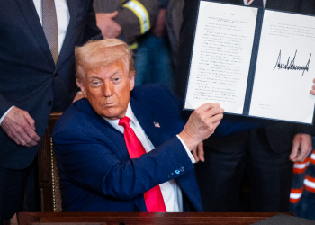 Trump potpisao naloge s ciljem povećanja proizvodnje ugljena