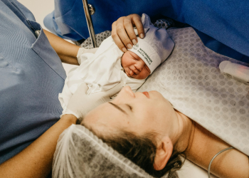 Majka u Velikoj Britaniji rodila zahvaljući doniranoj maternici