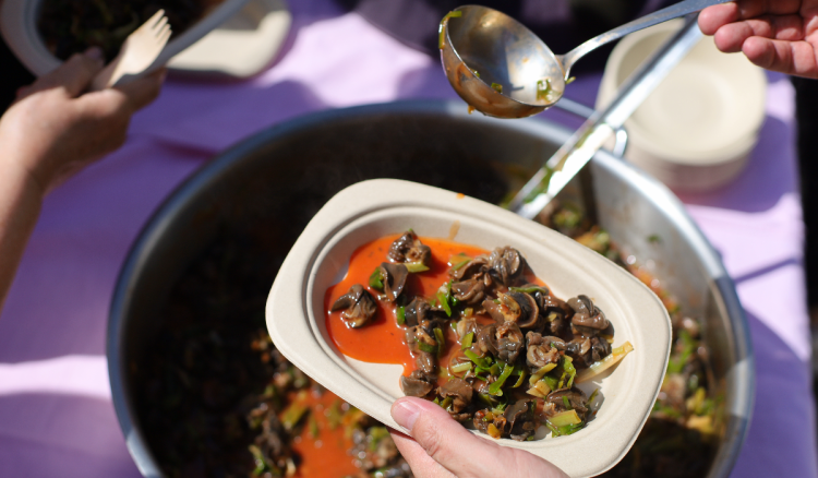 Vrgorac ugostio gastronomsku feštu ‘Spužarica’, glavno jelo – puževi