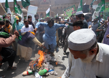 Indija i Pakistan održavaju mir, slijede izravni pregovori