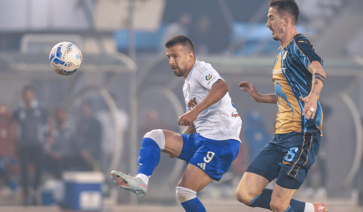 Hajduk pobijedio Rijeku i prvak Hrvatske prvi put u povijesti lige deset bit će odlučen u zadnjem kolu