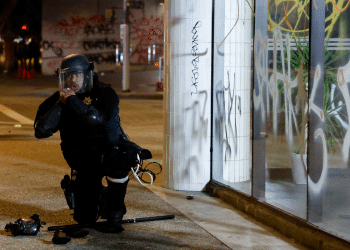 Policijski sat uveden u Los Angelesu