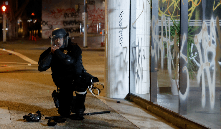 Policijski sat uveden u Los Angelesu