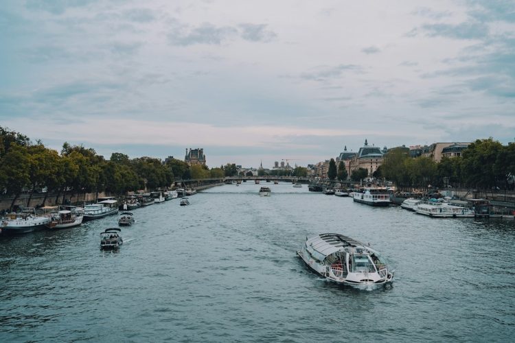 Nakon više od 100 godina Parižani ponovno plivaju u Seini