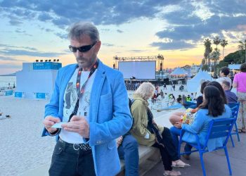 U svom domu besplatno ugostio 100 ljudi zbog Thompsonova koncerta