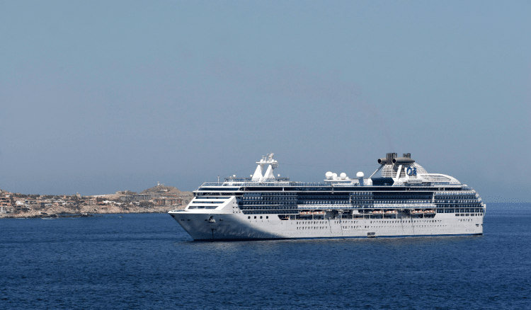 Cannes drastično smanjuje broj kruzera koji će tijekom dana moći pristati u luku