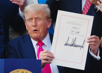 Trump produljio rok za pregovore o američkim carinama za dva mjeseca