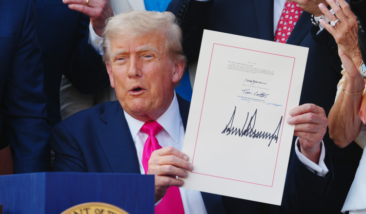 Trump produljio rok za pregovore o američkim carinama za dva mjeseca