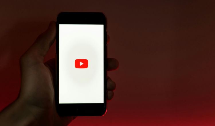 Australija postala prva zemlja koja će zabraniti YouTube korisnicima mlađim od 16 godina