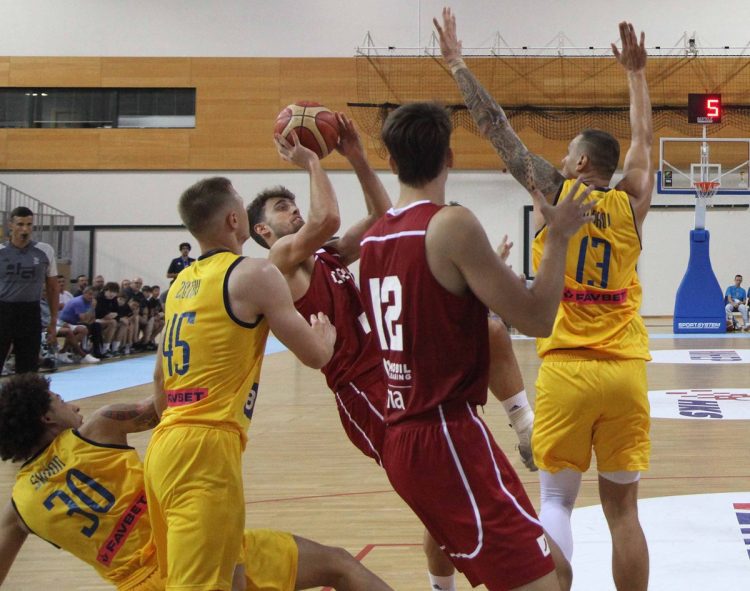 Hrvatska košarkaška reprezentacija svladala Ukrajinu uoči pretkvalifikacija za SP 2027