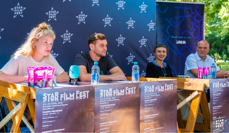 Projekcijama na velikom platnu na otvorenom započeo Star Gardens u Sisku