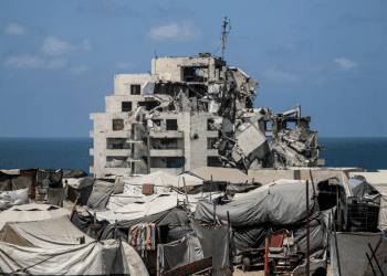 Izrael u raketnom napadu kod bolnice u Gazi ubio pet novinara Al Jazeere