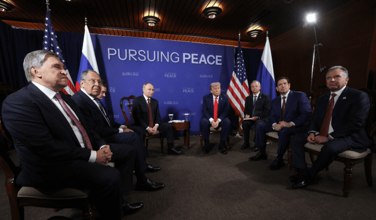 Njemačka ne vjeruje u potpunosti održanom sastanku Trumpa i Putina