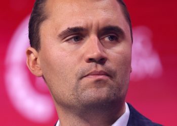 Metak nema ideologiju – dvostruki standardi i opasna šutnja društva