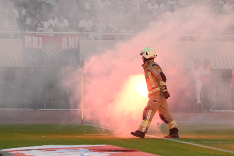 Dinamo uvjerljivo slavio u blijedom derbiju i preuzeo vrh ljestvice