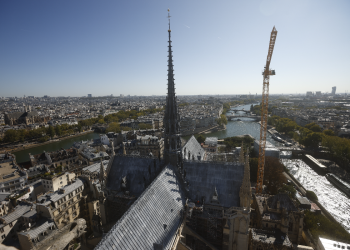 Nakon devet mjeseci za javnost ponovno su otvorena dva gotička tornja crkve Notre-Dame