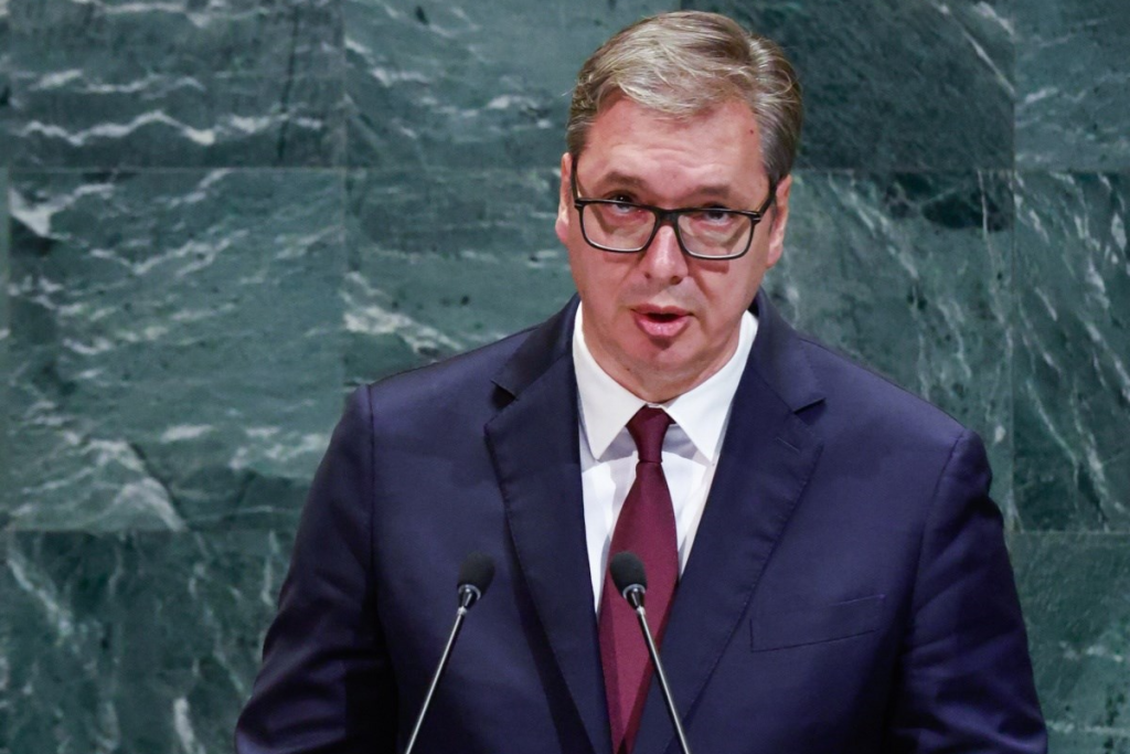 Vučić drži još jedna od njegovih brojinh govora u Beogradu