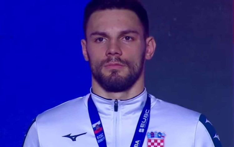 Gabrijel Veočić osigurao minimalno broncu na SP u boksu