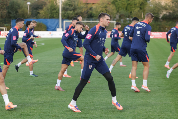 Hrvatska reprezentacija odradila prvi trening na Maksimiru uoči utakmice s Češkom