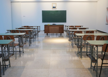 Njemački gradonačelnik želi uvesti da učenici poslije nastave počiste učionicu, nastala prava pobuna