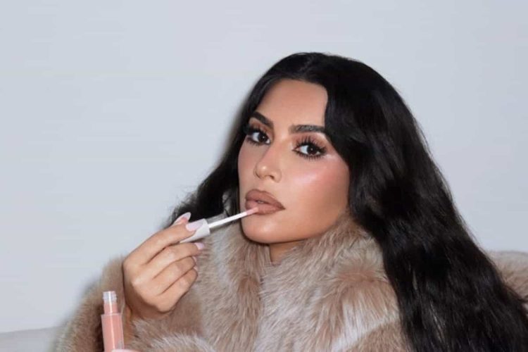 Kim Kardashian dijagnosticirana aneurizma mozga