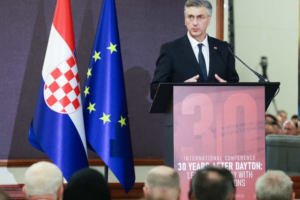 Plenković drži govor