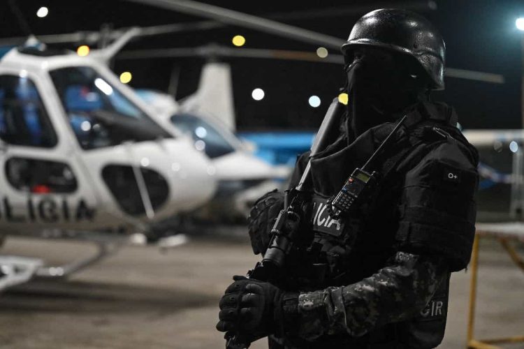 Turska pritvorila 357 osoba u operaciji protiv Islamske države