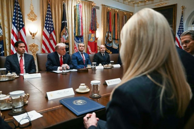 Pentagon dao zeleno svjetlo Trumpu za Iran