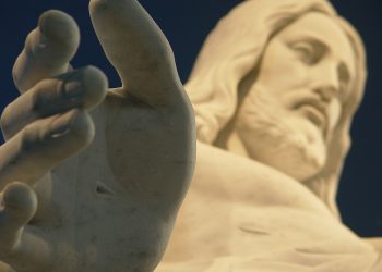 Urezani u dlanove Vječnoga Svećenika