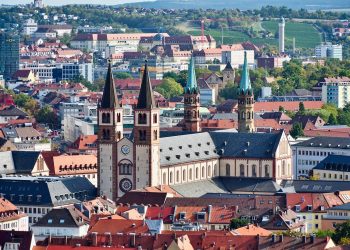 Sadomazohistička skupina izlaže na Katoličkom danu u Würzburgu