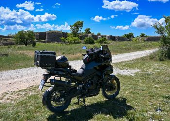 Moto trip: Stražari antičke Asserie