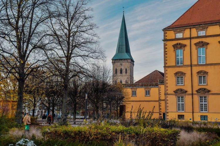 U Njemačkoj grom pogodio crkvu tijekom krštenja
