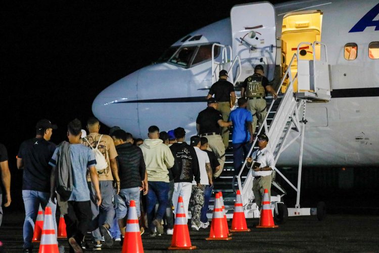 Je li to moguće? Europski parlament usvojio zakon o brzom vraćanju ilegalnih migranata!