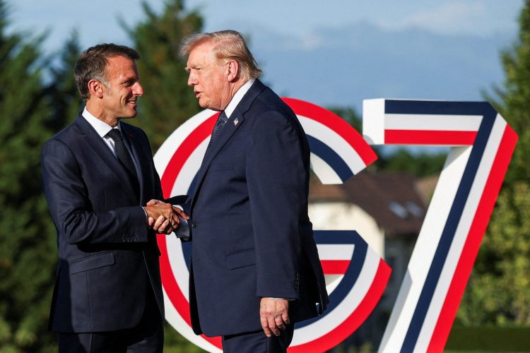 Donald Trump stigao na G7 summit u Francusku