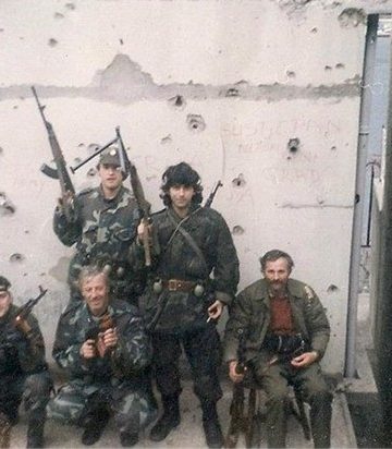 Heroji Dubrovnika snimljeni u pauzi između borbi za obranu grada 1991.