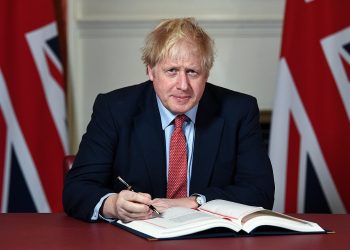 Deset godina od Brexita: kronologija političkog kaosa