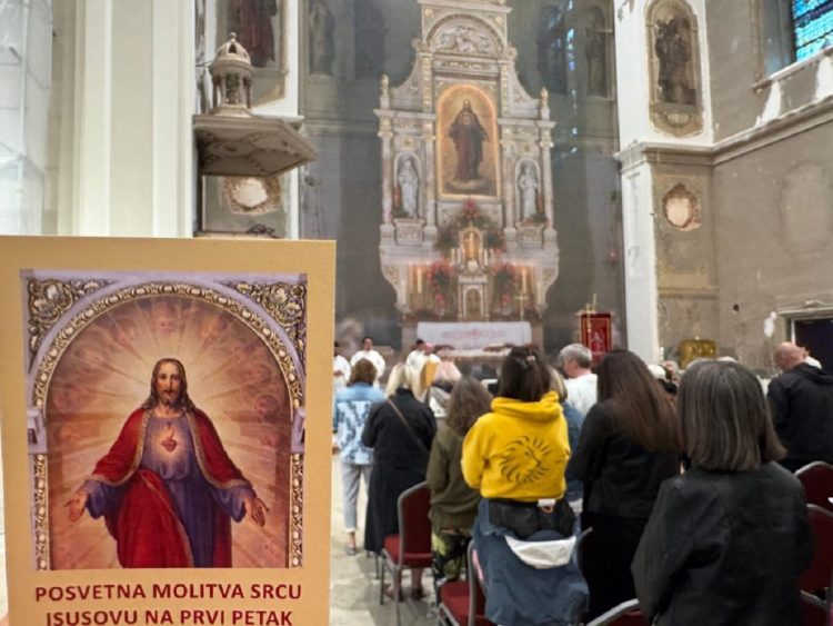 Bili smo na prvoj svetoj misi nakon pet godina u bazilici Presvetog Srca Isusova u Zagrebu
