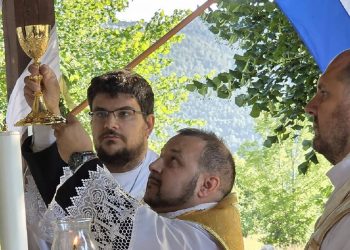 Prognani svjedok Istine: smijenjen kancelar Riječke nadbiskupije