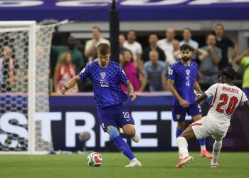 Stepenica više: Vušković službeno preselio u Brighton
