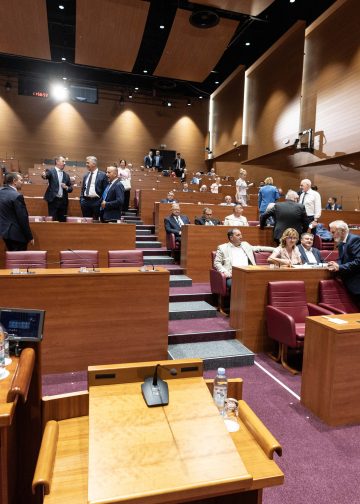 Veće kazne i e-komunikacija: što donosi novi Prekršajni zakon?